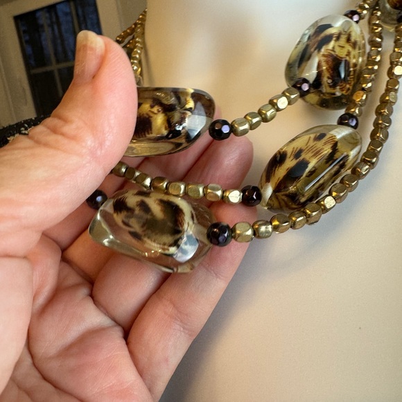 Chico’s Three-Strand Leopard Detail Necklace - Picture 3 of 7